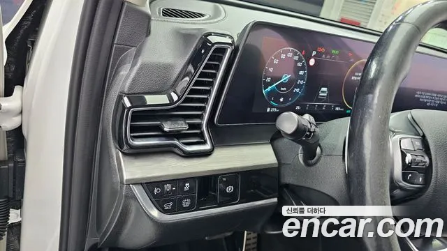 Kia Sportage — фото 16