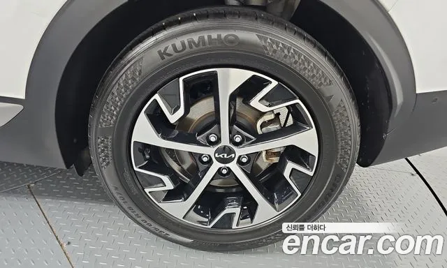 Kia Sportage — фото 21