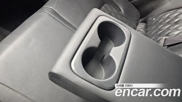 Kia Sportage — фото 32