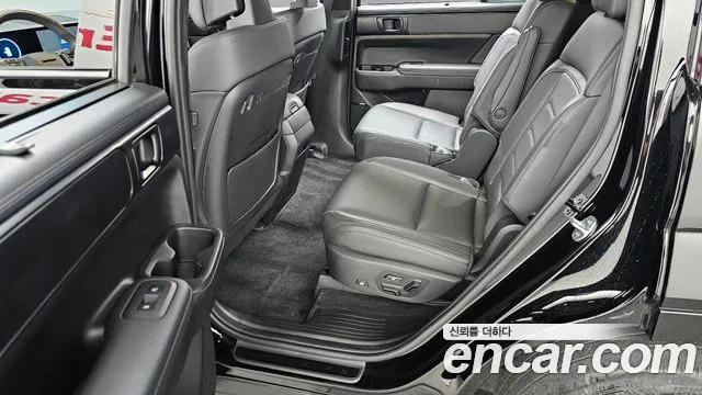 Hyundai Santa Fe — фото 11