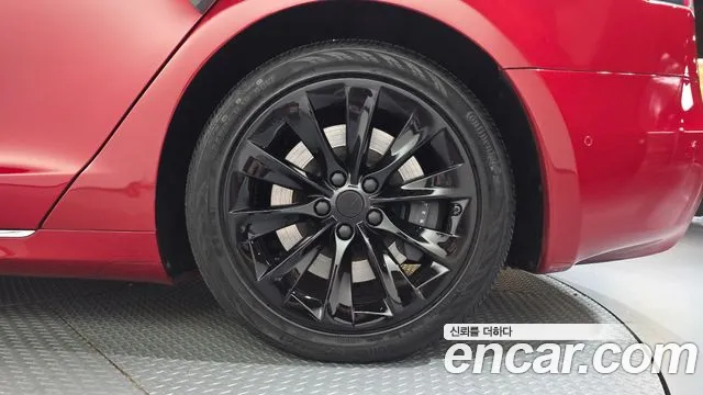 Tesla Model S — фото 21