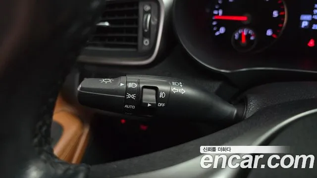 Kia Sorento — фото 30