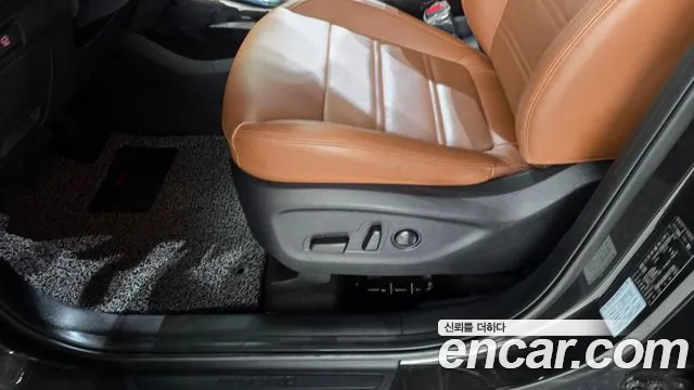 Kia Sorento — фото 32