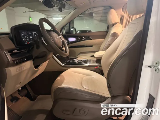 Kia Carnival — фото 11