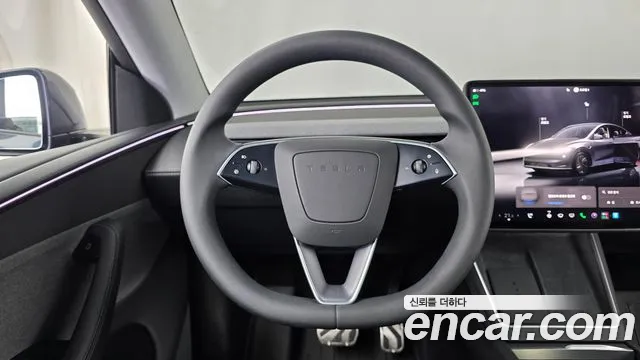 Tesla Model Y — фото 12