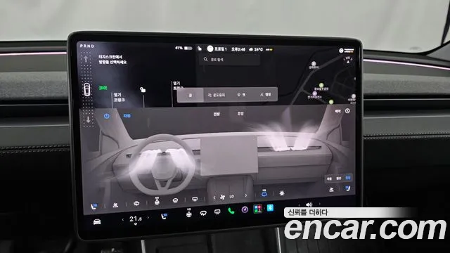 Tesla Model Y — фото 18