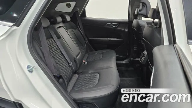 Kia Sportage — фото 11