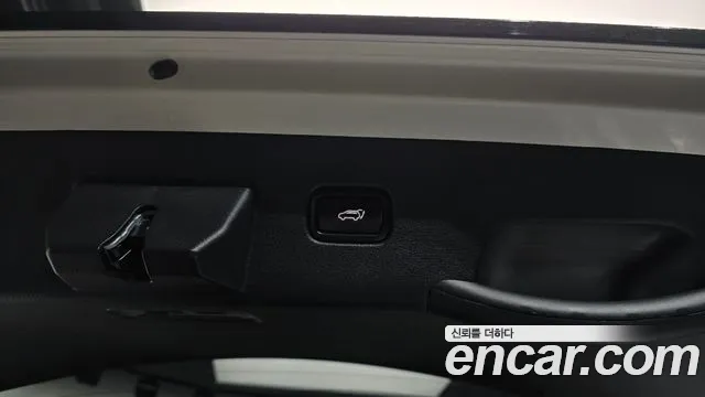 Kia Sportage — фото 20