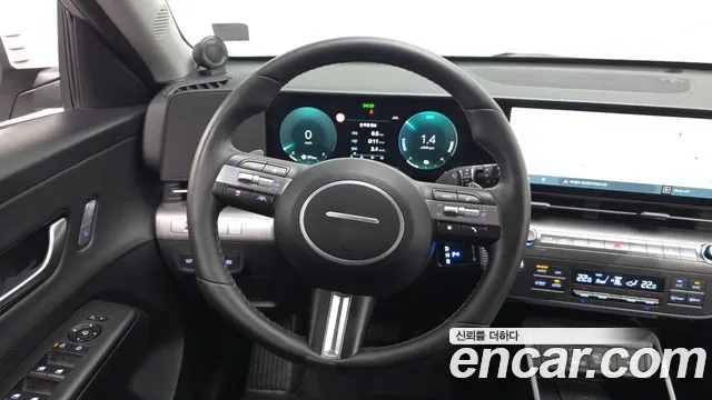 Hyundai Kona — фото 13