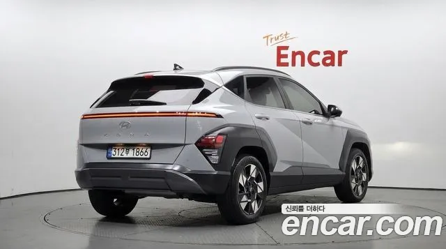 Hyundai Kona — фото 2