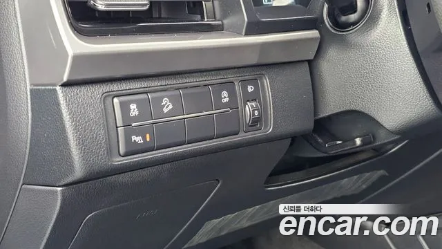 KG_Mobility_Ssangyong Rexton — фото 16