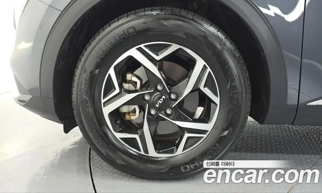 Kia Sportage — фото 5