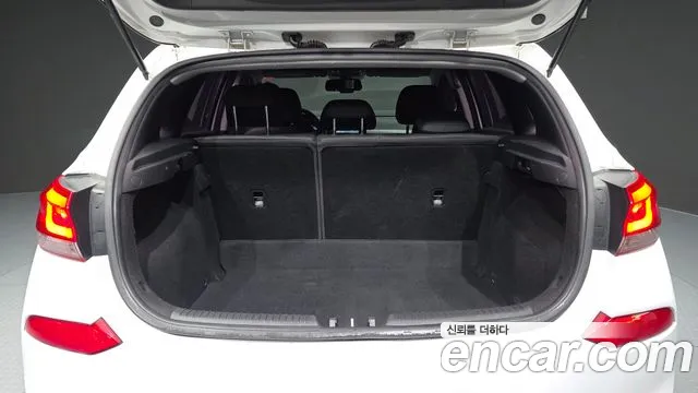 Hyundai i30 — фото 19