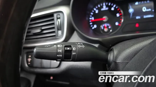 Kia Sorento — фото 17