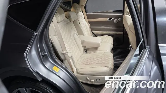 Genesis GV80 — фото 11