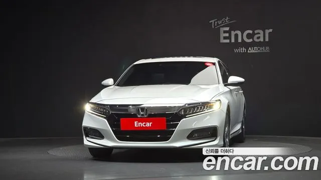 Honda Accord — фото 3