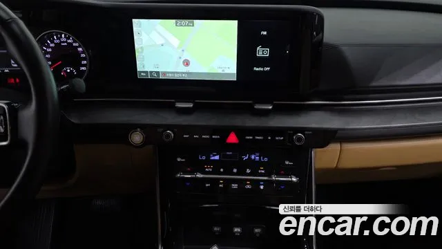 Kia Carnival — фото 13