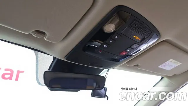 Kia Carnival — фото 20