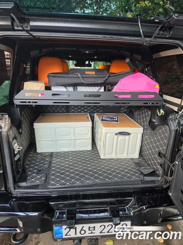 Jeep Wrangler — фото 15