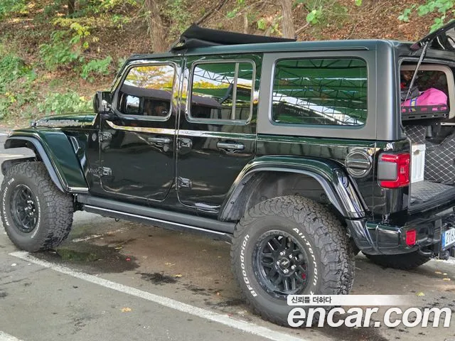 Jeep Wrangler — фото 4