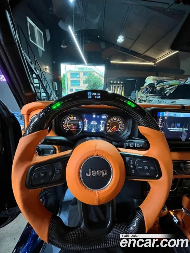 Jeep Wrangler — фото 6