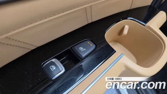 Kia Sorento — фото 16