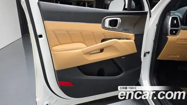 Kia Sorento — фото 24