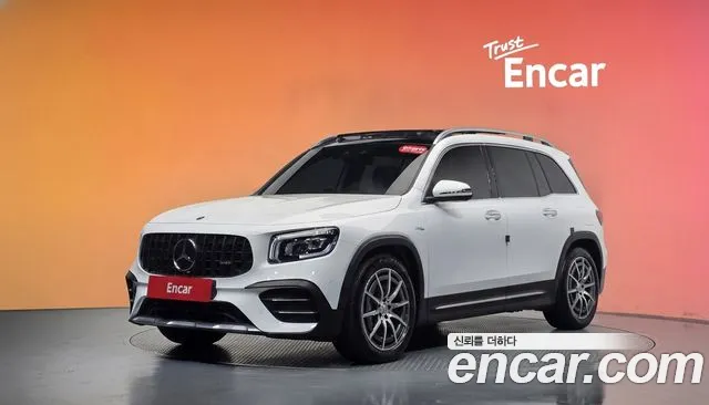 Mercedes-Benz GLB-Class — фото 20