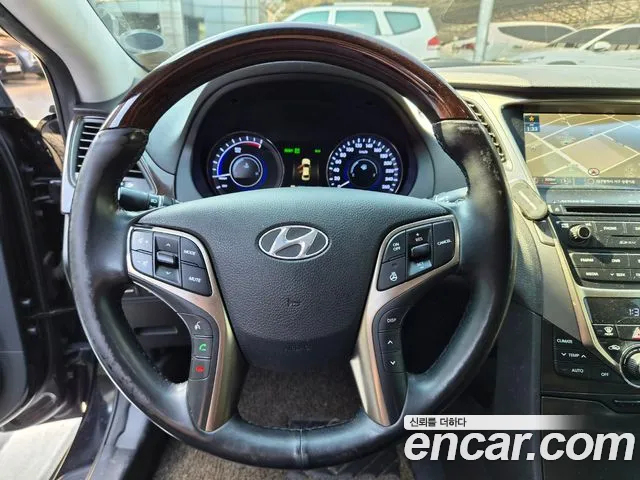 Hyundai Grandeur — фото 17