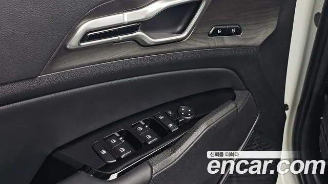 Kia Sportage — фото 16