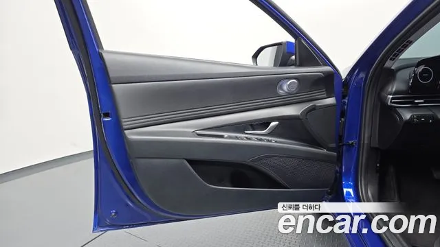 Hyundai Avante — фото 24