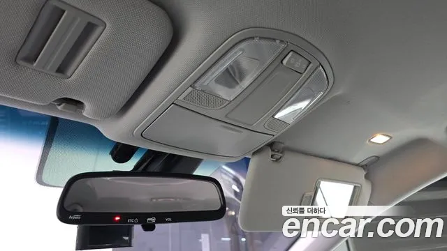 Hyundai Sonata — фото 27