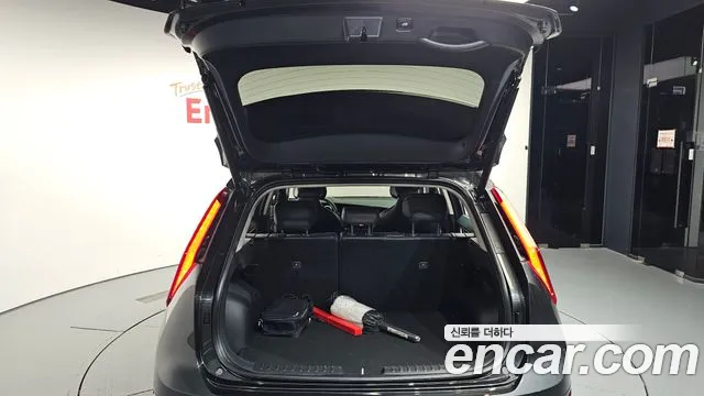 Kia Niro — фото 20