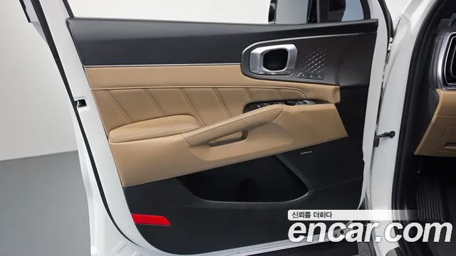 Kia Sorento — фото 24