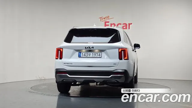 Kia Sorento — фото 4