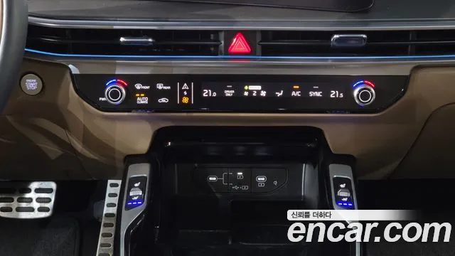 Kia Sorento — фото 43