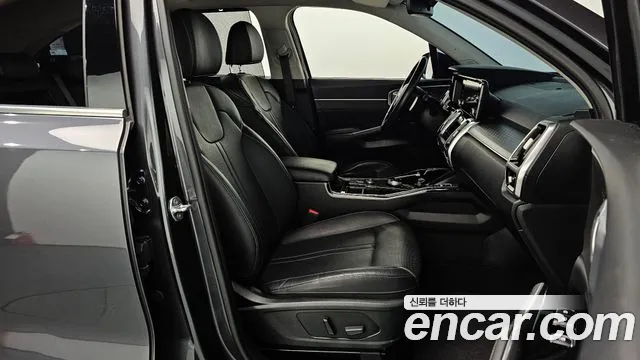 Kia Sorento — фото 11