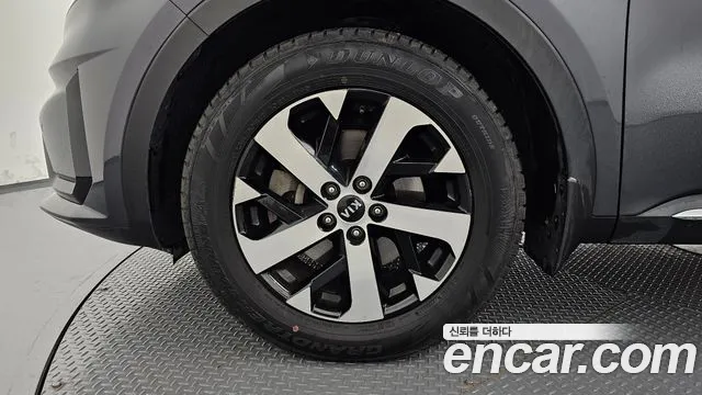 Kia Sorento — фото 5