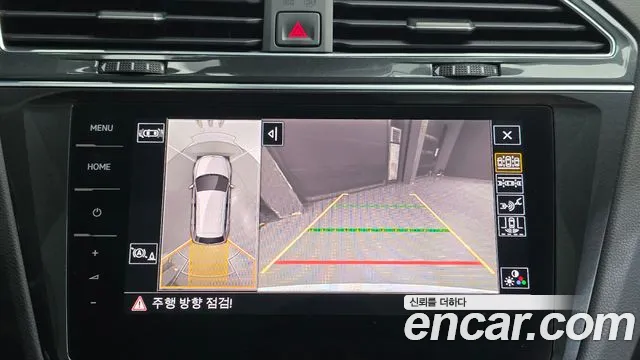 Volkswagen Tiguan — фото 16