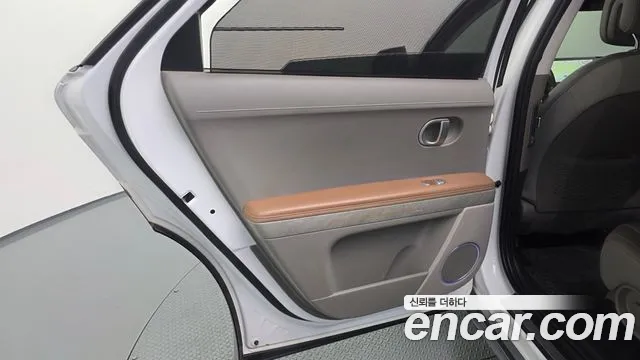 Hyundai Ioniq 5 — фото 25