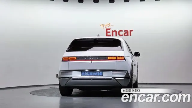 Hyundai Ioniq 5 — фото 4
