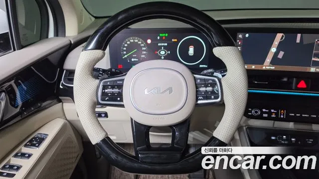 Kia Carnival — фото 14