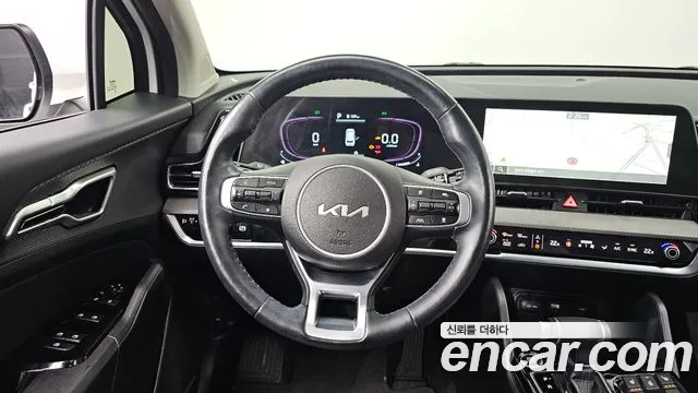 Kia Sportage — фото 13