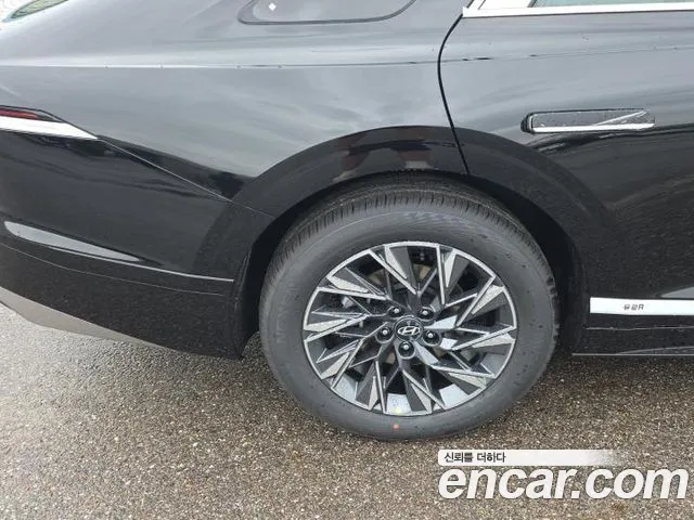 Hyundai Grandeur — фото 18