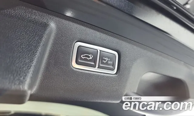 Kia Sorento — фото 17