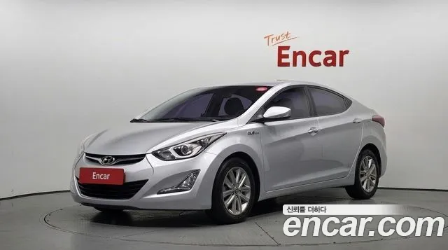 Hyundai Avante — фото 1