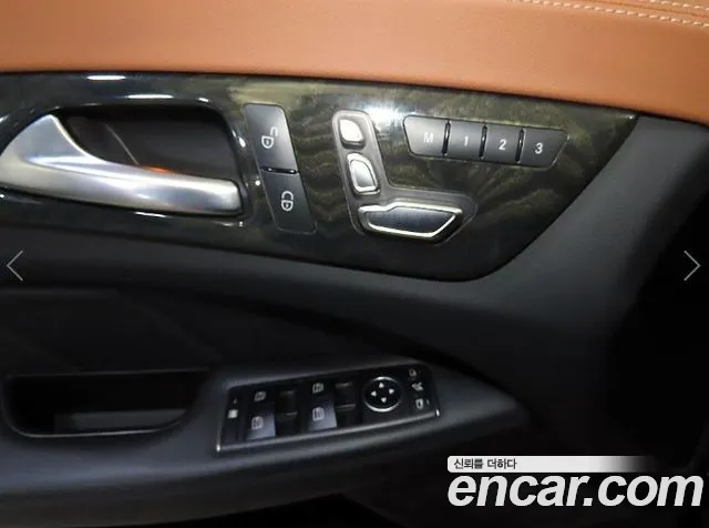 Mercedes-Benz CLS-Class — фото 14