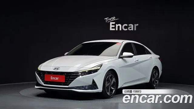 Hyundai Avante — фото 1