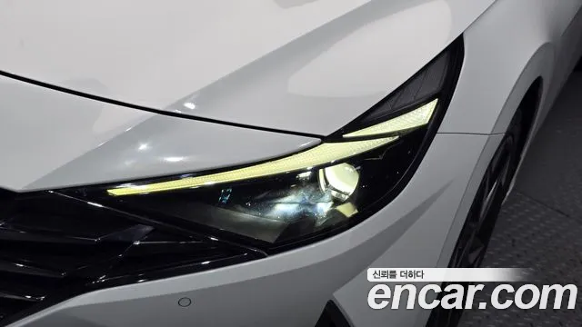 Hyundai Avante — фото 22
