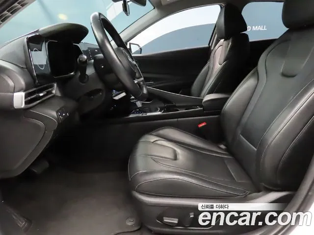 Hyundai Avante — фото 10